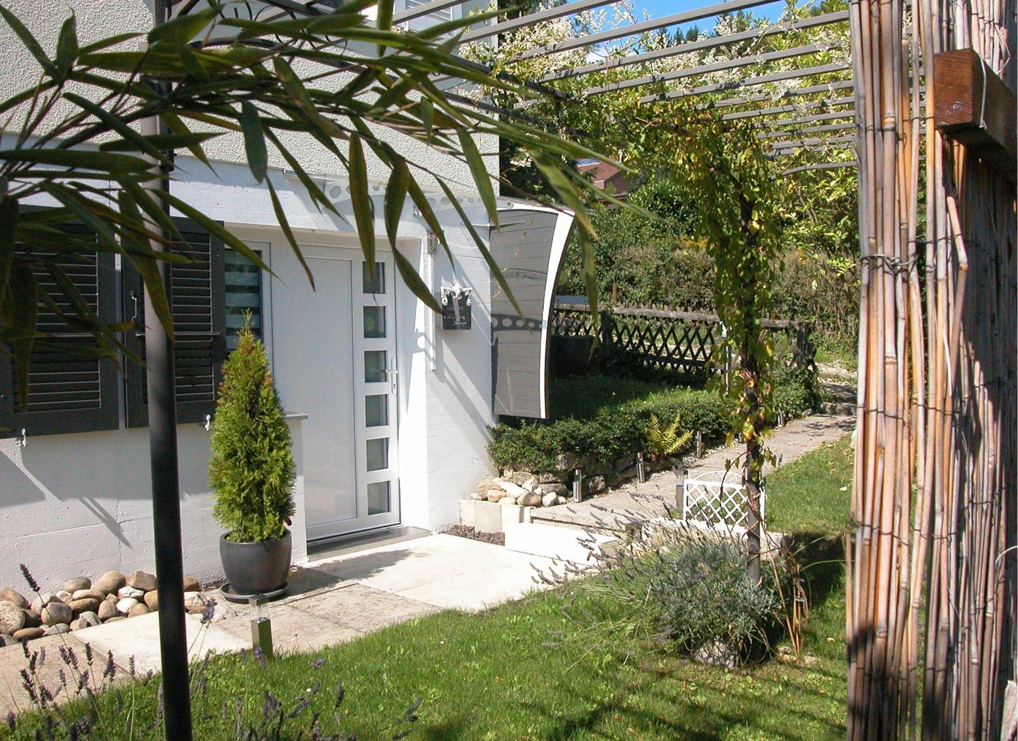Joline Private Guest Apartment Just Feel At Home Jens ภายนอก รูปภาพ